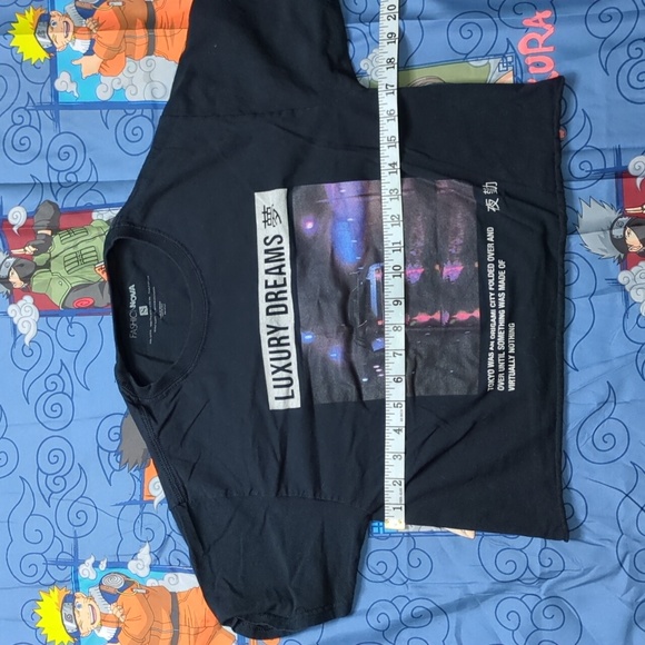 💟3 for $10💟Tokyo Luxury Dreams Cropped Tee - Picture 4 of 6